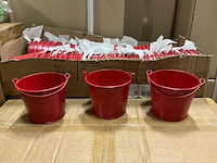 Partij bucket sevilla zinc ø10,3xh8,5cm es9 red matt (1020x) - afbeelding 1 van  5