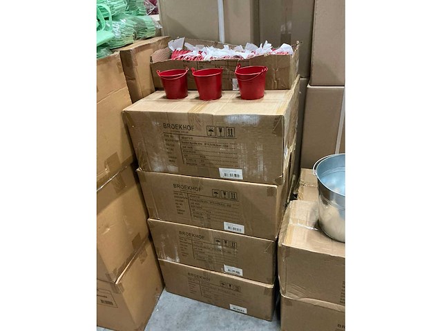 Partij bucket sevilla zinc ø10,3xh8,5cm es9 red matt (1020x) - afbeelding 4 van  5