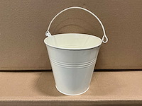 Partij bucket sevilla zinc ø15,5xh14,8cm es14/15 cream gloss (1440x) - afbeelding 1 van  5