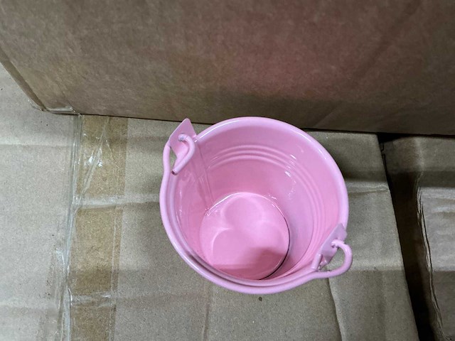 Partij bucket sevilla zinc ø6,3xh5,7cm es5,5 pink gloss (2160x) - afbeelding 1 van  4