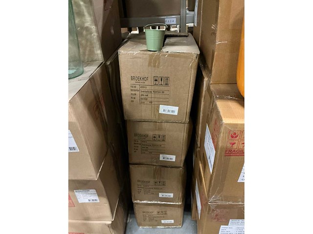 Partij bucket sevilla zinc ø8,2xh7,2cm - es7 green matt (1080x) - afbeelding 2 van  6