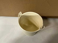 Partij bucket sevilla zinc ø8,2xh7,2cm es7 cream gloss (1200x) - afbeelding 1 van  4