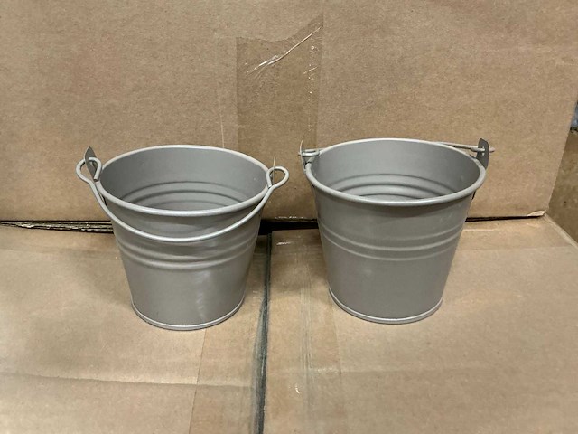 Partij bucket sevilla zinc ø8,2xh7,2cm es7 taupe matt (2025x) - afbeelding 1 van  5