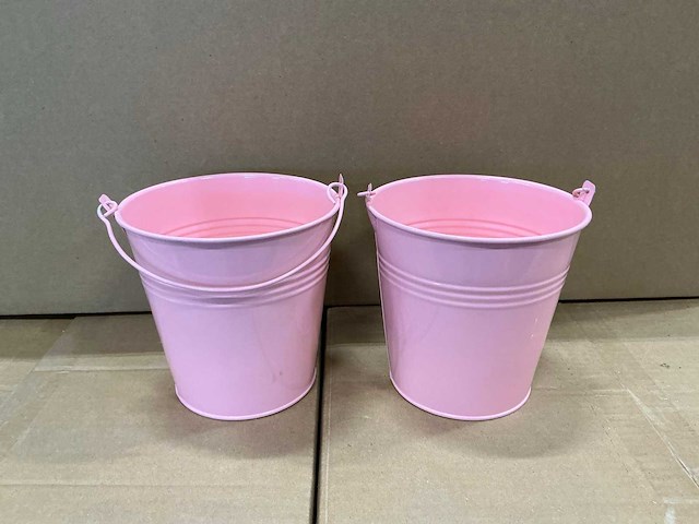 Partij buckets sevilla zinc ø13xh13cm es12 pink gloss (1080x) - afbeelding 1 van  5