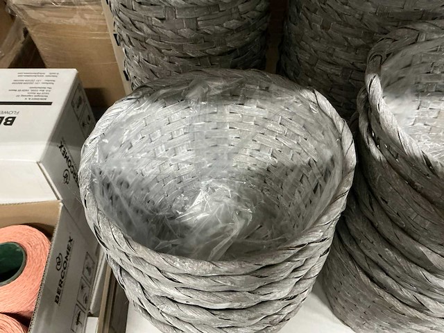 Partij buckets/boxes/bowls/manden (312x) - afbeelding 4 van  15