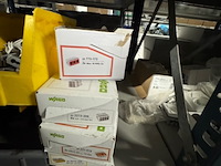 Partij buisklemmen en installatiemateriaal - afbeelding 15 van  15