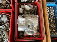Partij buiskoppelingen en bevestigingsmateriaal - afbeelding 4 van  4