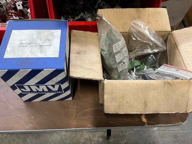 Partij buiszadels - afbeelding 4 van  4