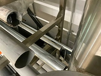 Partij buizen op rvs rek - afbeelding 13 van  14