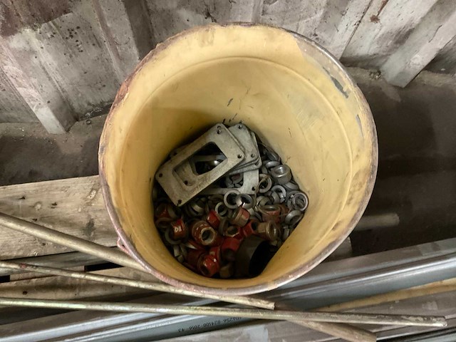 Partij buizen - afbeelding 6 van  6