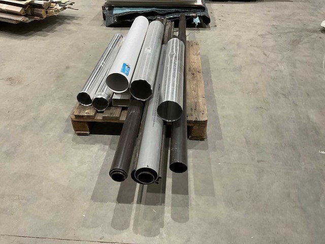 Partij buizen - afbeelding 3 van  6