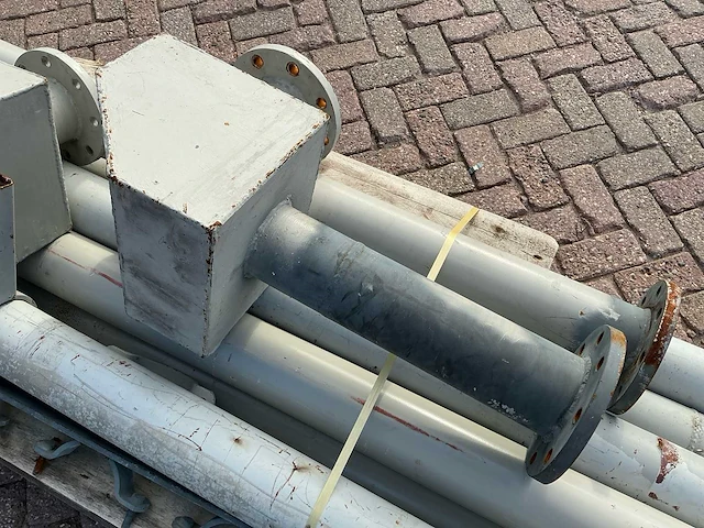 Partij buizen - afbeelding 3 van  9