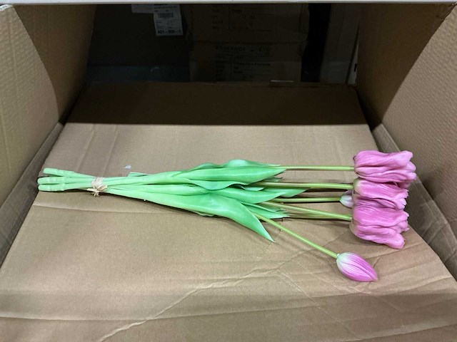 Partij bunch of tulips 47cm purple 7/bun (48x) - afbeelding 1 van  4