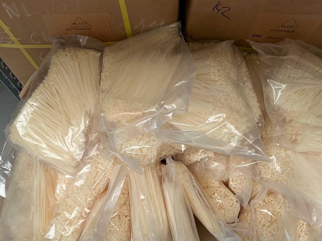 Partij bundelbanden 142x2.5mm (325000x) - afbeelding 2 van  3