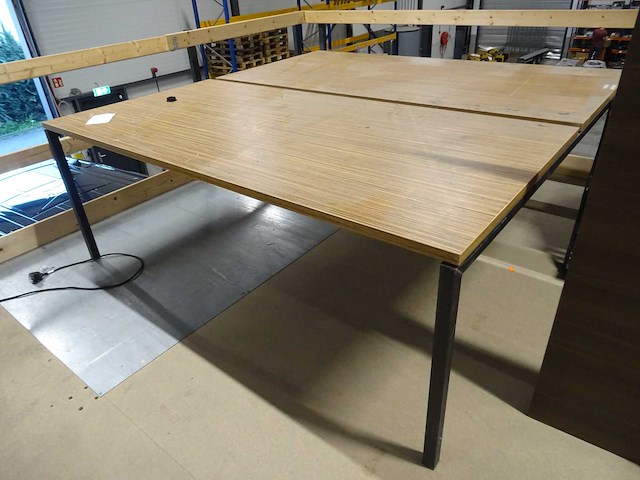 Partij bureaubladen en onderstellen - afbeelding 4 van  6