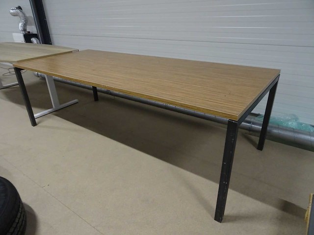 Partij bureaubladen en onderstellen - afbeelding 5 van  6