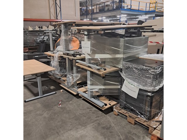 Partij bureaus en ladeblokken - afbeelding 9 van  11