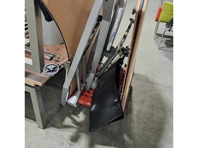 Partij bureaus en tafels, o.a. kembo - afbeelding 6 van  6