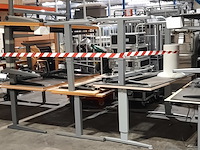 Partij bureau's - afbeelding 2 van  9