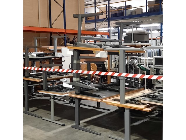 Partij bureau's - afbeelding 3 van  9