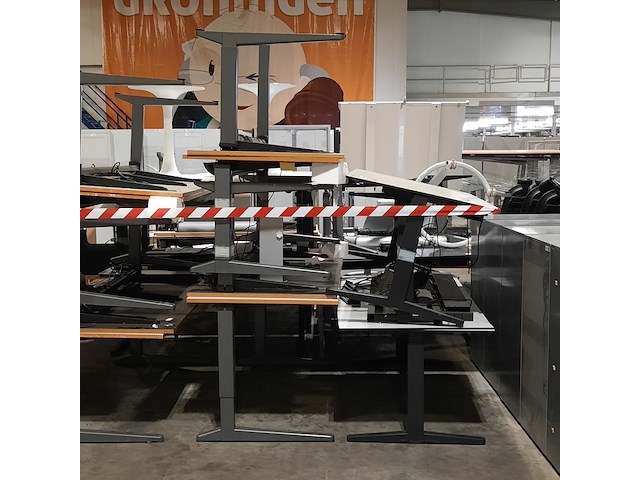 Partij bureau's - afbeelding 8 van  10