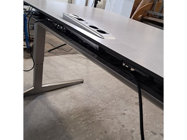 Partij bureaus - afbeelding 7 van  10