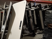 Partij bureaus - afbeelding 1 van  4