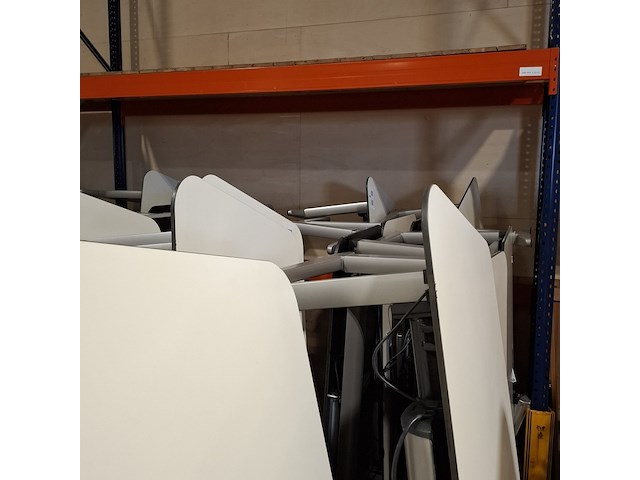 Partij bureaus - afbeelding 4 van  4