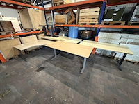 Partij bureau's - afbeelding 3 van  3