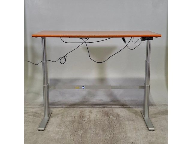 Partij bureau's - afbeelding 1 van  7