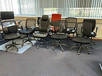 Partij bureaustoelen, 9 stuks