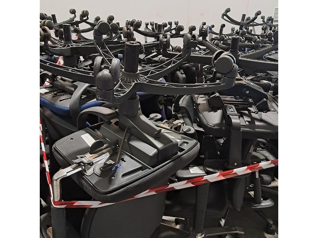 Partij bureaustoelen, o.a. drabert, ahrend - afbeelding 2 van  12