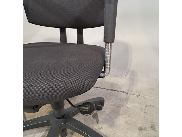 Partij bureaustoelen, o.a. drabert, interstuhl, ahrend - afbeelding 6 van  12