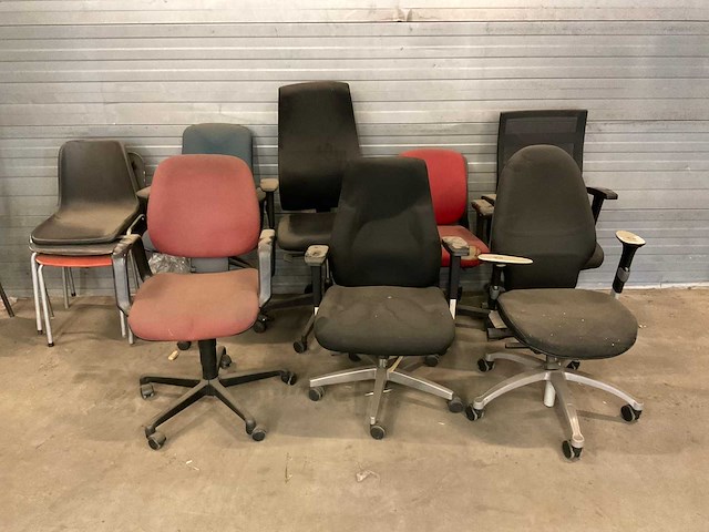 Partij (bureau)stoelen - afbeelding 1 van  1
