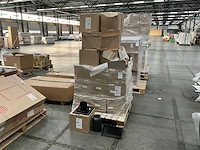 Partij burgerhout geveldoorvoeren - afbeelding 1 van  4