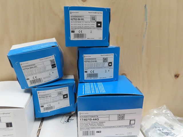 Partij busch-jaeger installatiemateriaal - afbeelding 3 van  6