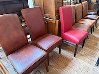 Partij (ca. 105) vintage en antieke stoelen - afbeelding 3 van  13