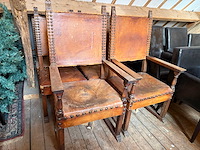 Partij (ca. 105) vintage en antieke stoelen - afbeelding 1 van  13