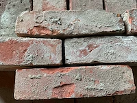 Partij ca. 4.500 gebruikte rode metselstenen – 210 × 105 × 50 mm – gepalletiseerd - afbeelding 5 van  12