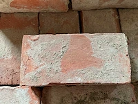 Partij ca. 4.500 gebruikte rode metselstenen – 210 × 105 × 50 mm – gepalletiseerd - afbeelding 6 van  12