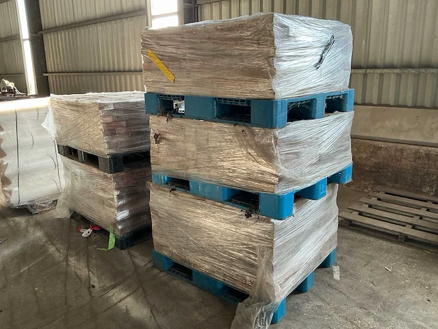 Partij ca. 4.500 gebruikte rode metselstenen – 210 × 105 × 50 mm – gepalletiseerd - afbeelding 9 van  12