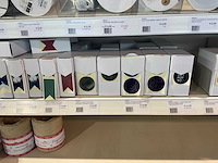 Partij cadeauverpakking materialen - afbeelding 31 van  54