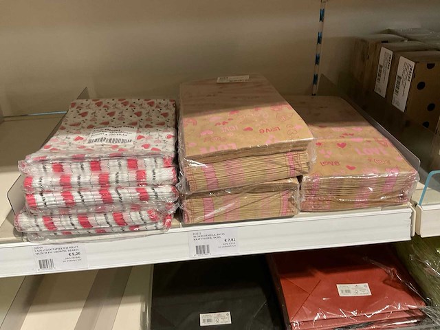 Partij cadeauverpakkingen - afbeelding 5 van  48