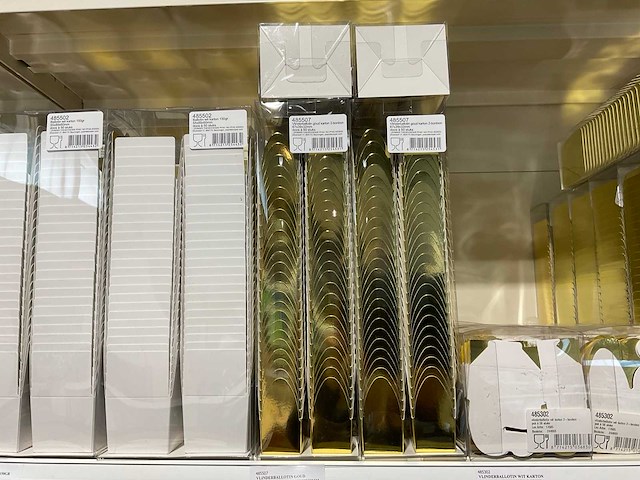 Partij cadeauverpakkingen - afbeelding 24 van  48