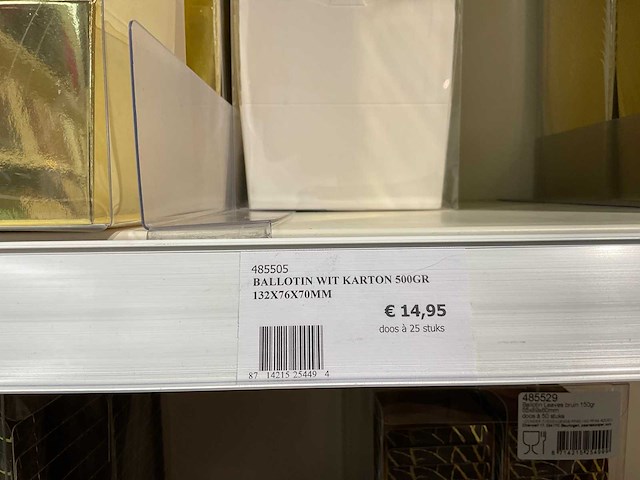 Partij cadeauverpakkingen - afbeelding 46 van  48