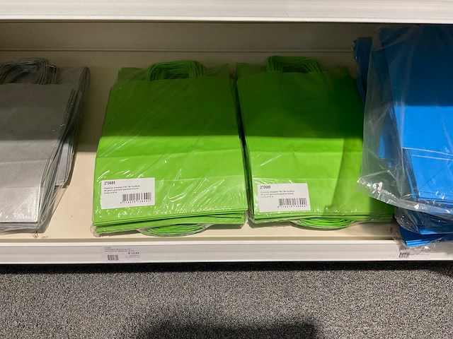 Partij cadeauverpakkingen - afbeelding 7 van  35