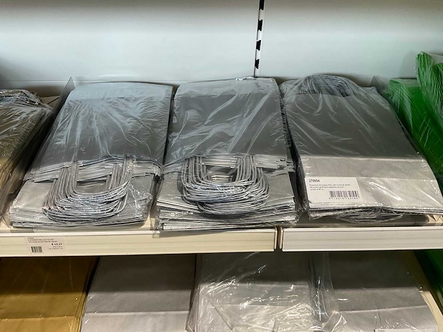 Partij cadeauverpakkingen - afbeelding 35 van  35