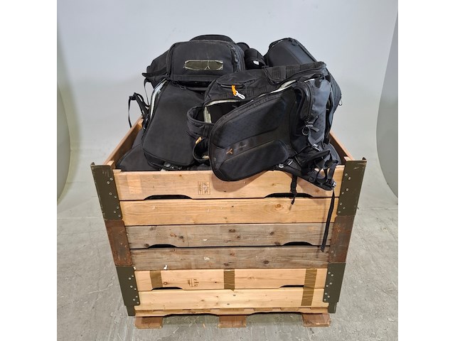 Partij camera tassen, lowerpro, activline - afbeelding 1 van  10