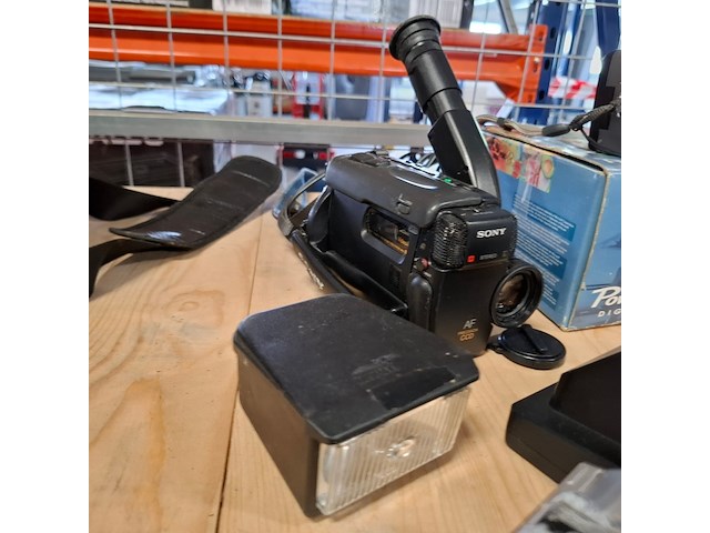 Partij camera's en video camera's, o.a. sony, samsung, canon, pentax, lumix, meerdere - afbeelding 9 van  26