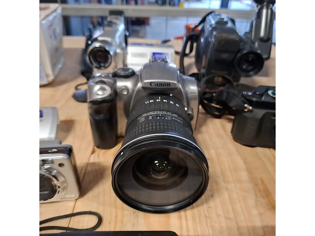 Partij camera's en video camera's, o.a. sony, samsung, canon, pentax, lumix, meerdere - afbeelding 16 van  26